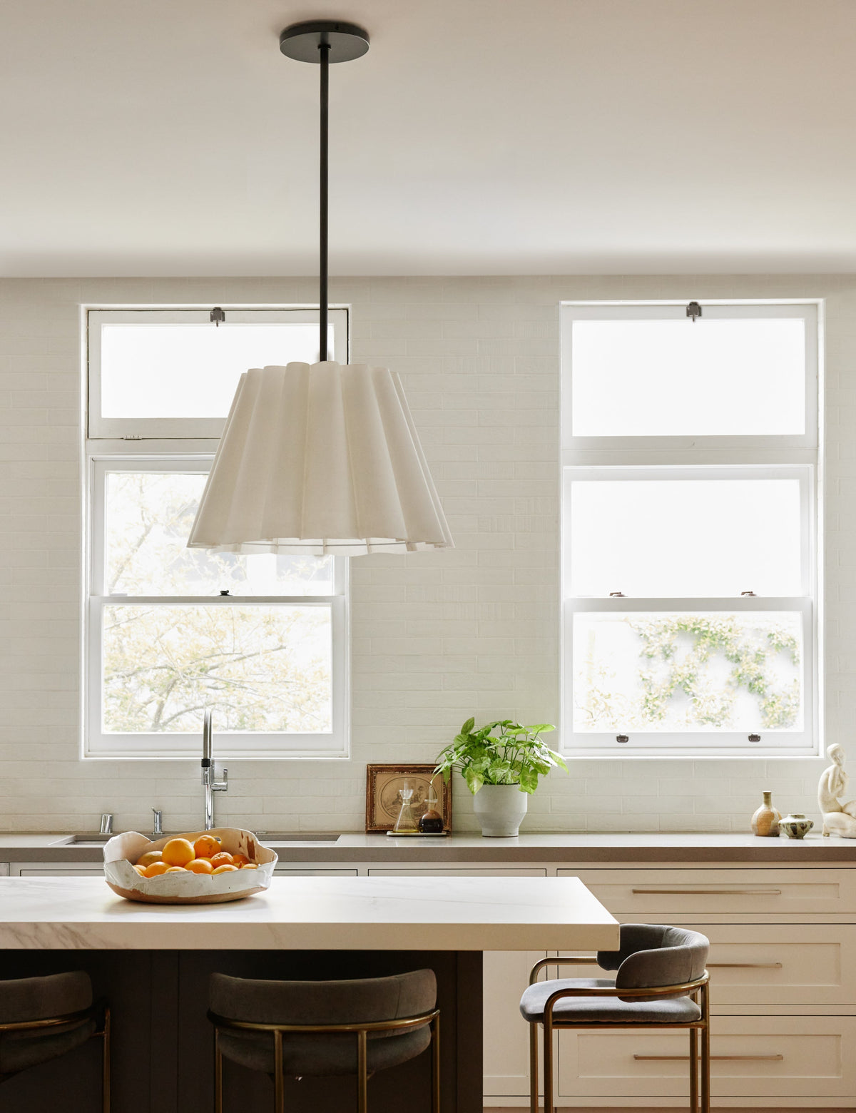 Matthews Pendant Light - Modern Ceiling Pendant Light for Dining Rooms
