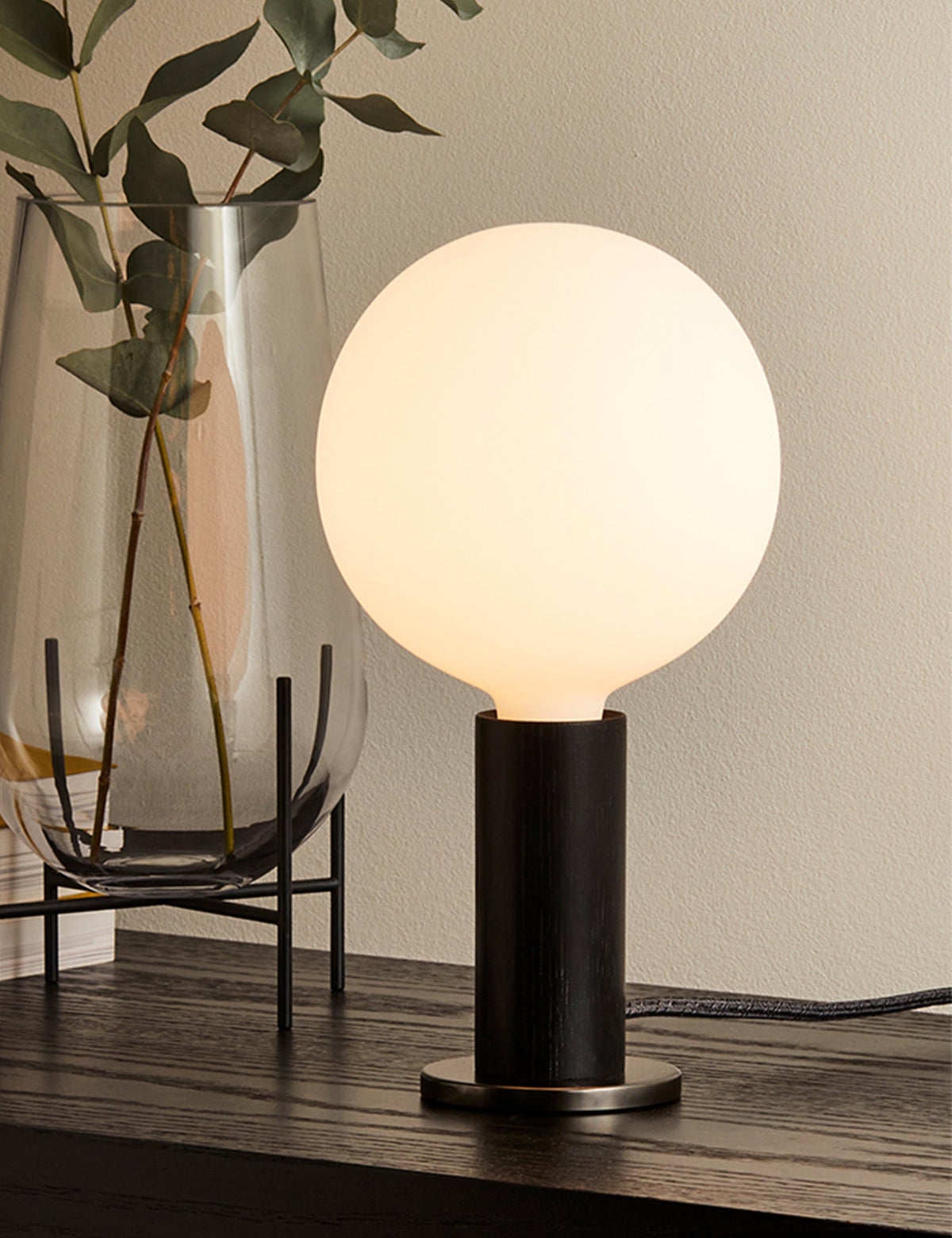 Knuckle Table Lamp with Sphere IV - Designer Table Lamp Light
