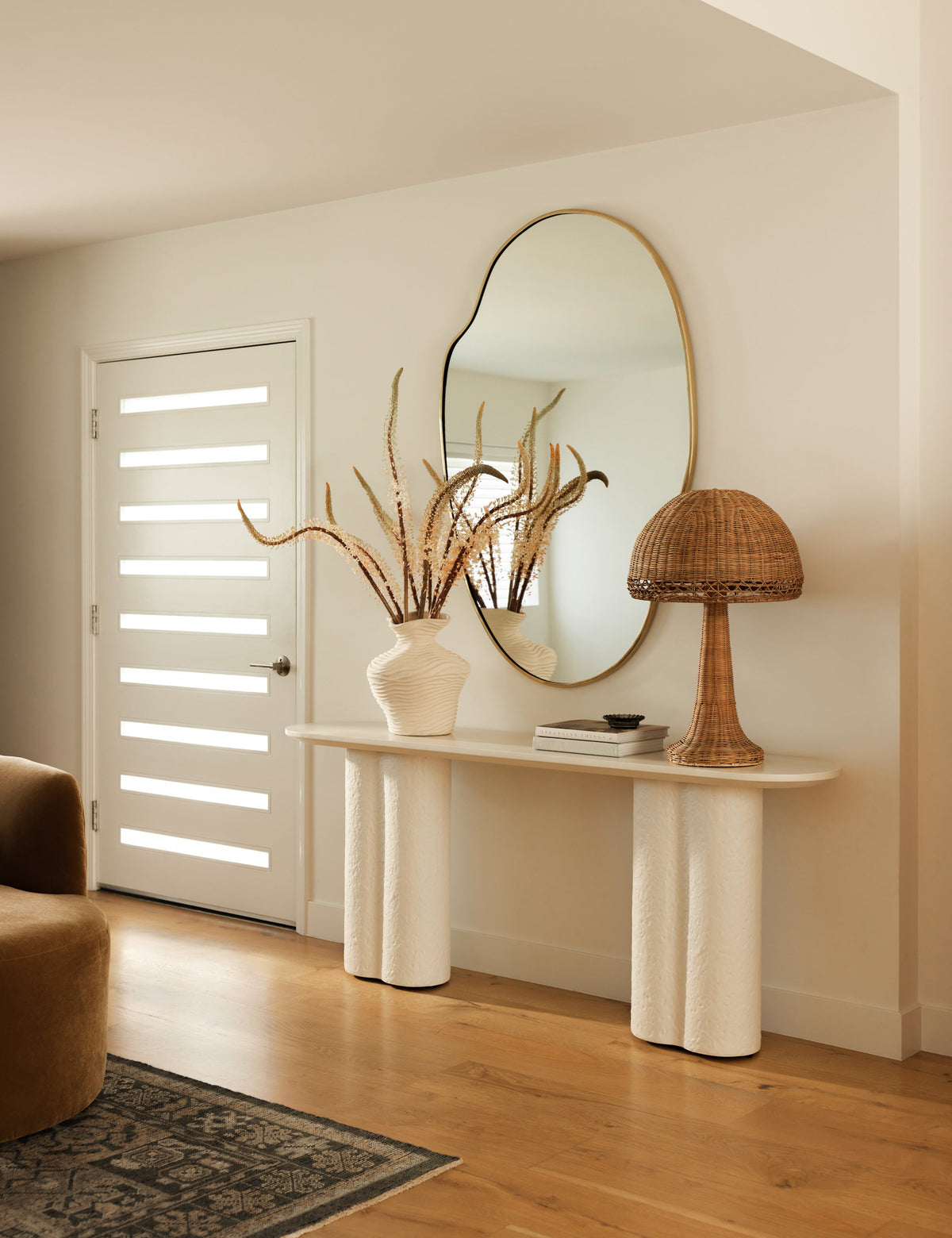 Quinley Table Lamp - Designer Table Lamp for Nightstands Light