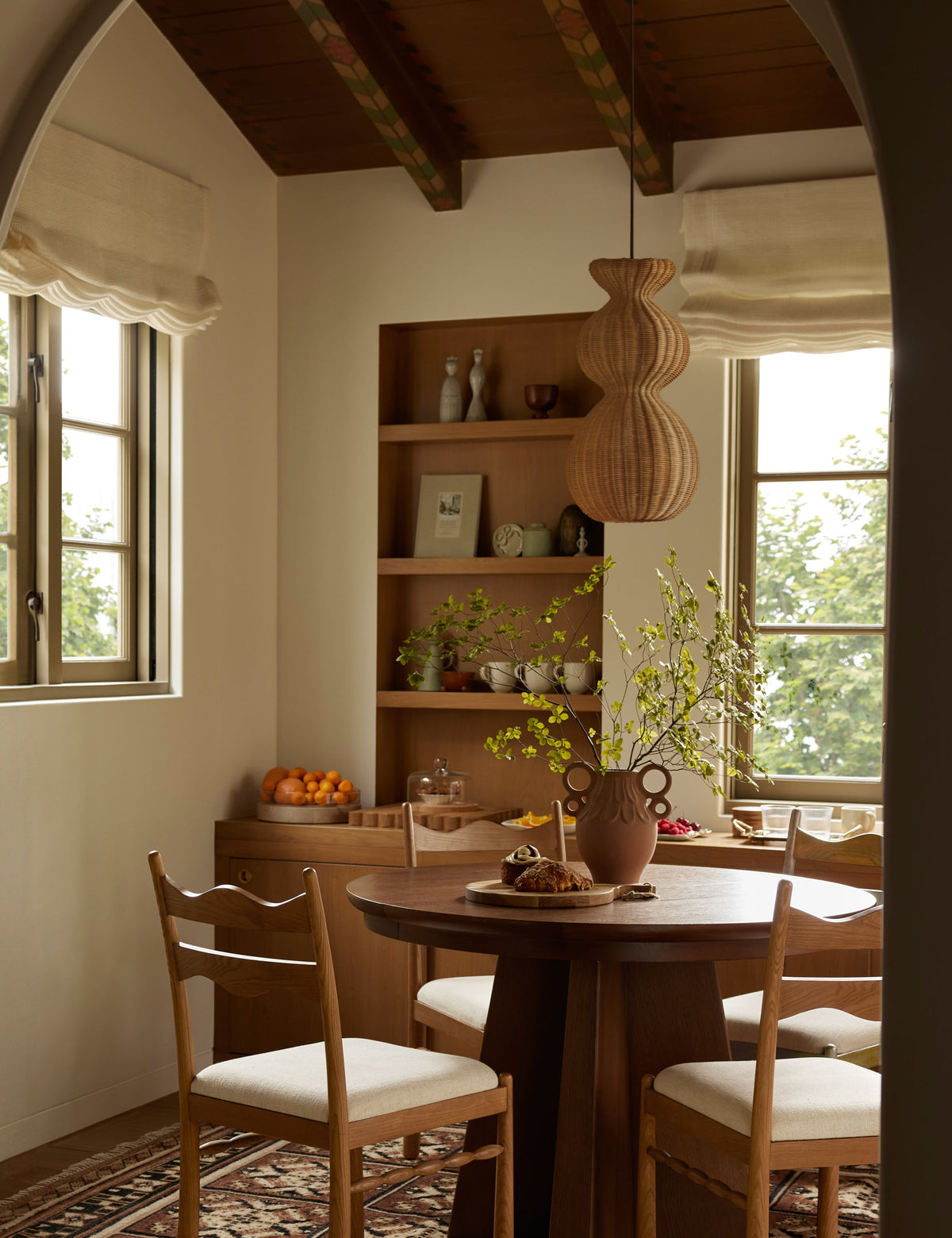 Olivera Pendant Light - Modern Ceiling Pendant Light for Dining Rooms