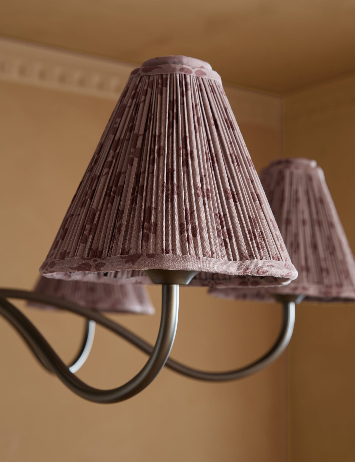 Jordan Chandelier - Dining Room Chandelier Fixture for Dining Rooms