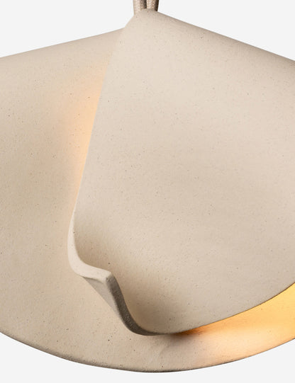 Shado Pendant - Modern Ceiling Pendant Light for Dining Rooms